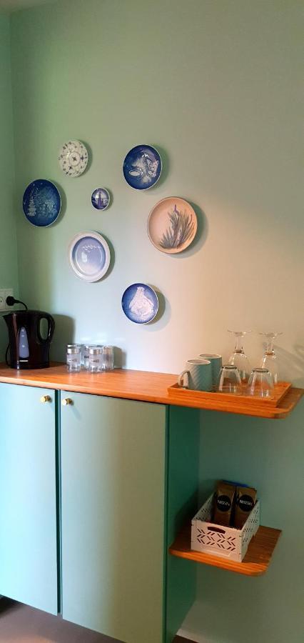 Knebel Hos Molsgaarden Bed & Breakfast エクステリア 写真